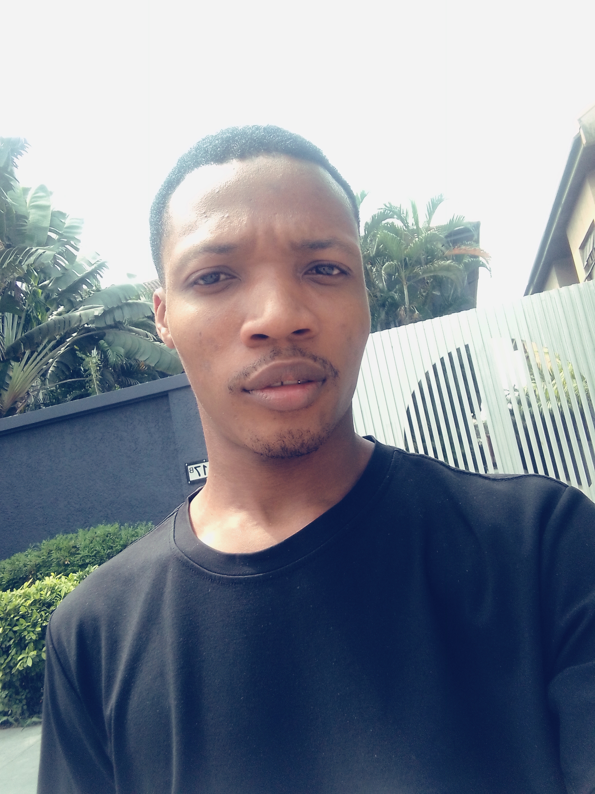 profile-pic